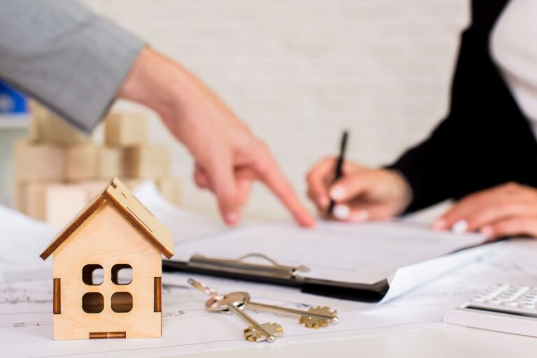 Cómo vender una vivienda con hipoteca pendiente en 2026